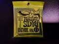 Ernie Ball Regular Slinky Guitar Strings