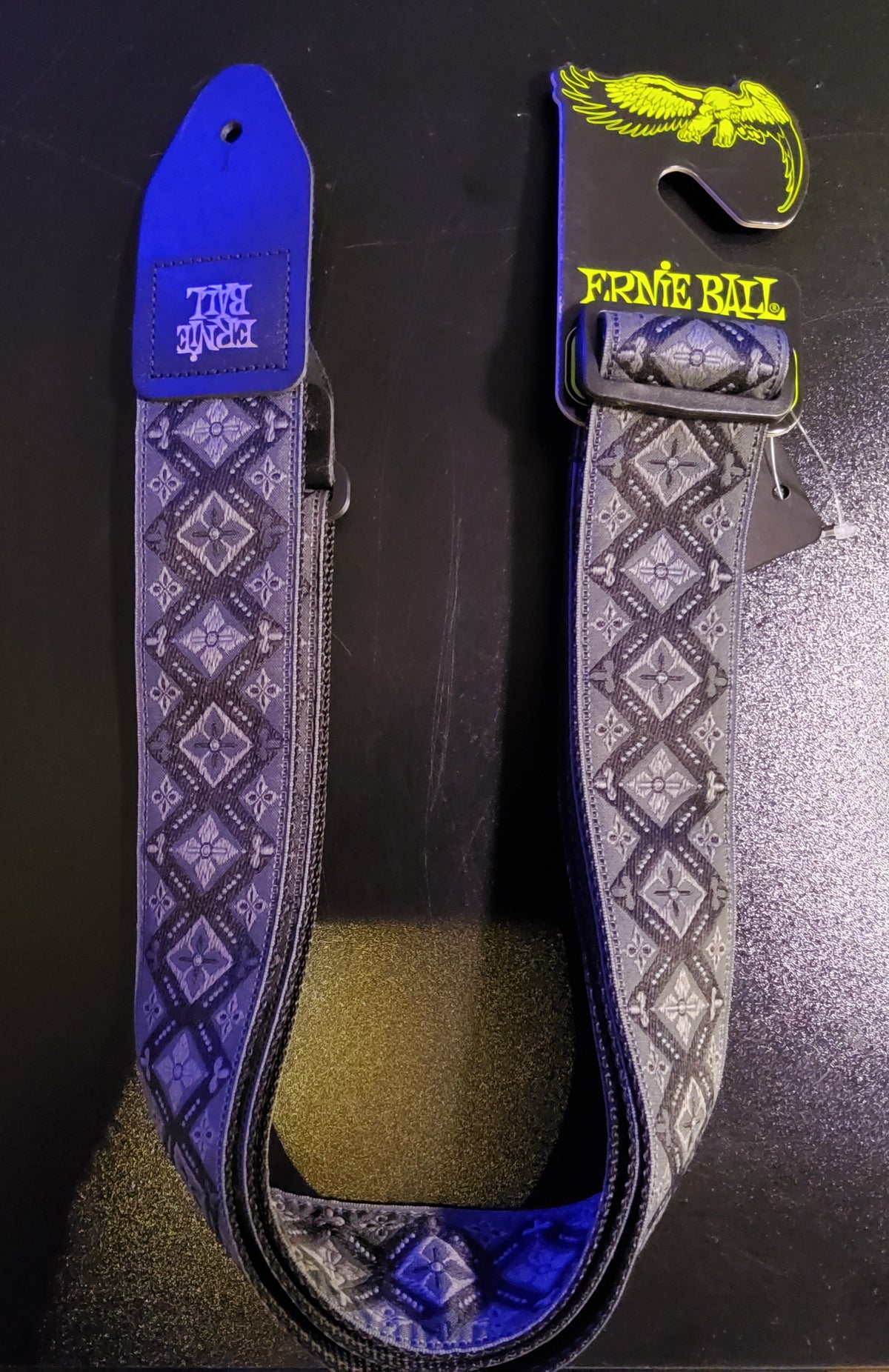 Ernie Ball Classic Jacquard Guitar Strap/Bass Strap - Regal Black